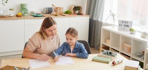 Aide devoirs enfant allophone